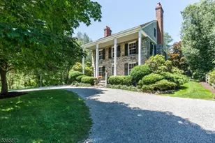 1 Robins Ln, Kinnelon, NJ 07405 - Photo 1