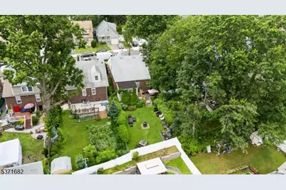 1589 Edmund Ter, Union Township, NJ 07083 - Photo 41