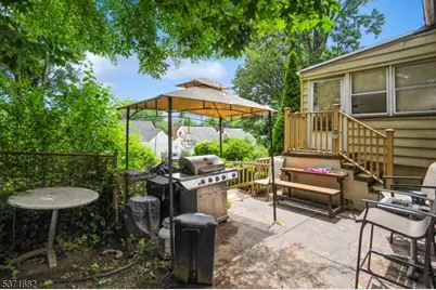 1589 Edmund Ter, Union Township, NJ 07083 - Photo 21