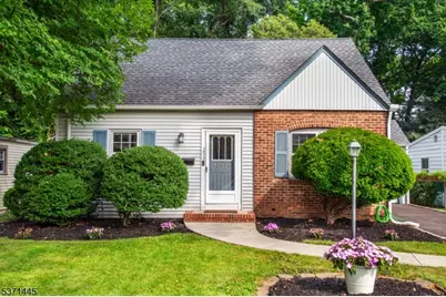 272 Forest Dr, Union Township, NJ 07083 - Photo 1