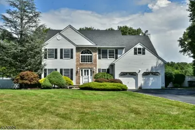 30 Sleepy Hollow Dr, Jefferson Township, NJ 07438 - Photo 1