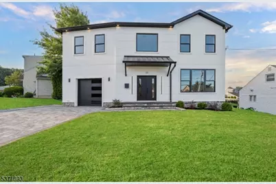 30 Winding Way, Clifton, NJ 07012 - Photo 1