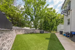 25 Evelyn Ct, Maplewood, NJ 07040 - Photo 27