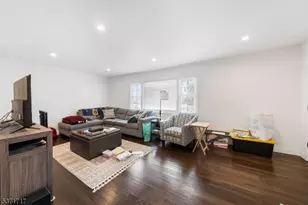 25 Evelyn Ct, Maplewood, NJ 07040 - Photo 19