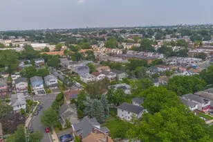 25 Evelyn Ct, Maplewood, NJ 07040 - Photo 37