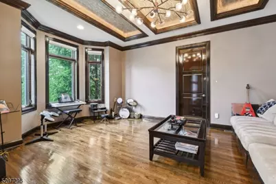 14 Michelle Ln, Livingston, NJ 07039 - Photo 11