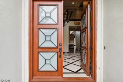 14 Michelle Ln, Livingston, NJ 07039 - Photo 5