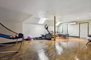 14 Michelle Ln, Livingston, NJ 07039 - Photo 23