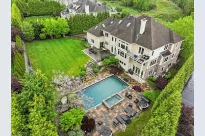 14 Michelle Ln, Livingston, NJ 07039 - Photo 3