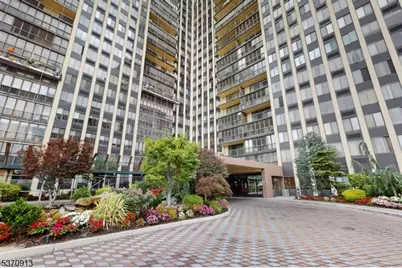 300 Winston Dr-C #2617, Cliffside Park, NJ 07010 - Photo 1