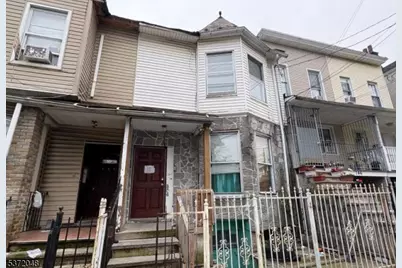 144 1/2 4th Ave, Newark, NJ 07104 - Photo 1