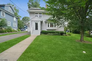 1 Winthrop Pl, Maplewood, NJ 07040 - Photo 1