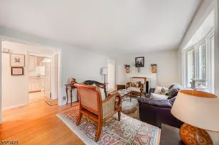 160-162 Springfield Ave, Summit, NJ 07901 - Photo 1