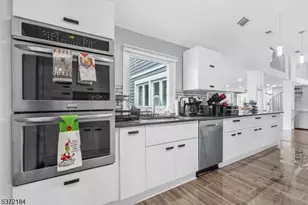 6 Kates Tract, Mount Holly Twp., NJ 08060 - Photo 9