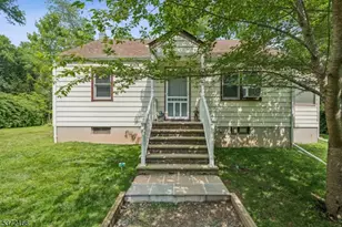 28 Union Ave, Warren Township, NJ 07059 - Photo 1