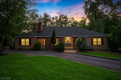 68 Shrewsbury Dr, Livingston, NJ 07039 - Photo 1