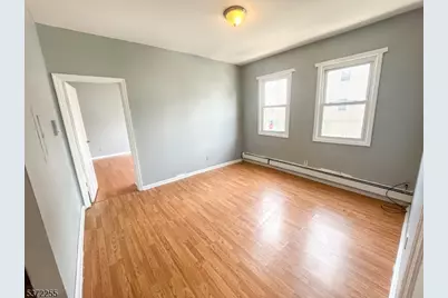 341 16th Ave #2F, Irvington, NJ 07111 - Photo 5