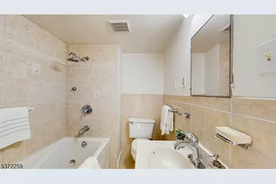 10 Ridgedale Ave West, East Hanover Township, NJ 07936 - Photo 15