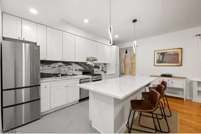 6015 Kennedy Blvd #5A, West New York, NJ 07093 - Photo 1