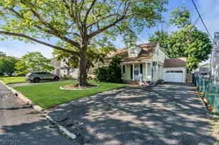 22 Sunset Dr, Clark Township, NJ 07066 - Photo 1