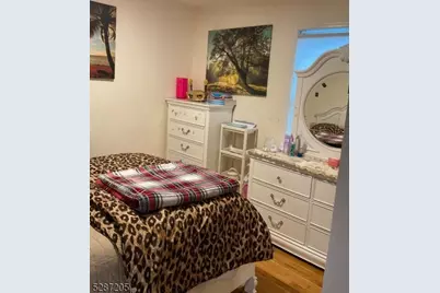 10 Miller St, Jersey City, NJ 07304 - Photo 13