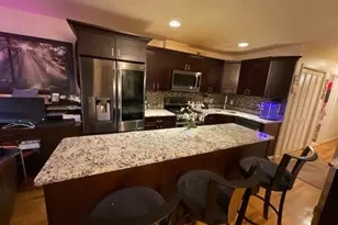 10 Miller St, Jersey City, NJ 07304 - Photo 5