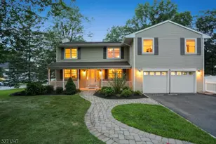 2 Cobb Terrace, Roseland, NJ 07068 - Photo 1