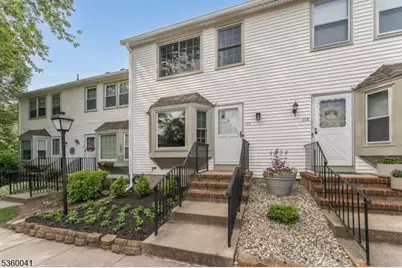 113 Franklin Ct, Raritan Township, NJ 08822 - Photo 1