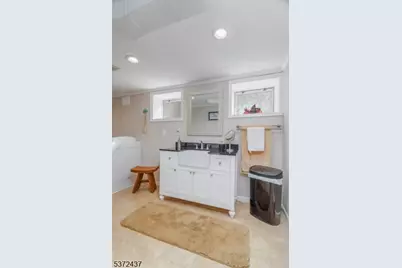 132 W 6th Ave, Roselle, NJ 07203 - Photo 25