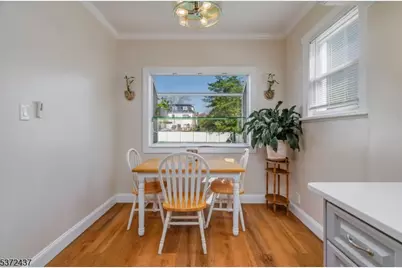 132 W 6th Ave, Roselle, NJ 07203 - Photo 9