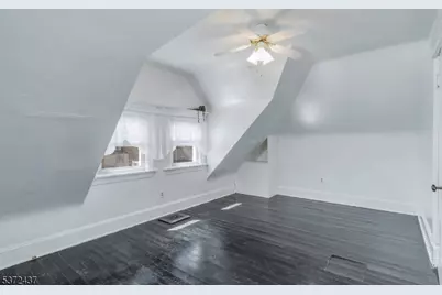 132 W 6th Ave, Roselle, NJ 07203 - Photo 23