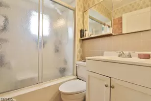 8610 Columbia Ave, North Bergen Twp., NJ 07047 - Photo 11