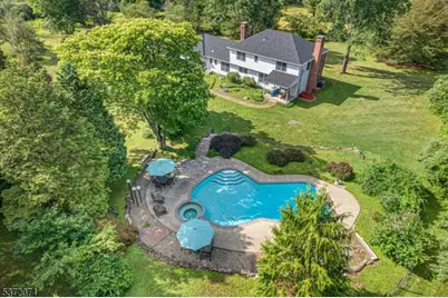 208 Willows Rd, Fredon Township, NJ 07860 - Photo 5