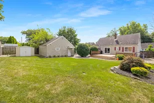 41 Oakley Way, Wayne, NJ 07470 - Photo 1