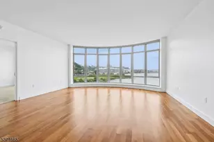 8100 River Rd, North Bergen Twp., NJ 07047 - Photo 5