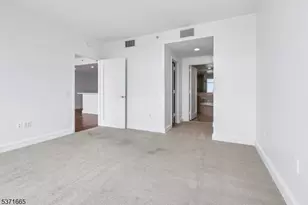 8100 River Rd, North Bergen Twp., NJ 07047 - Photo 11