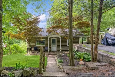 44 Grandview Ave, Hardyston Township, NJ 07460 - Photo 1