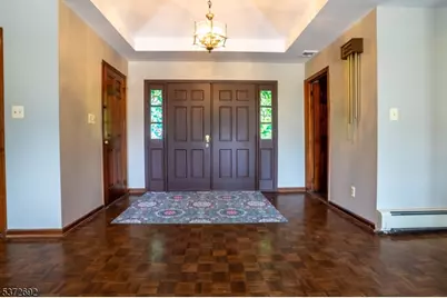 19 Reynolds Ave, Parsippany, NJ 07054 - Photo 17