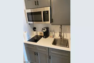 200 State Rt 94 Unit #411, Vernon, NJ 07462 - Photo 5