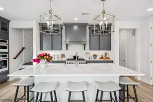 275 Jasmine Dr, Warren Township, NJ 07059 - Photo 1