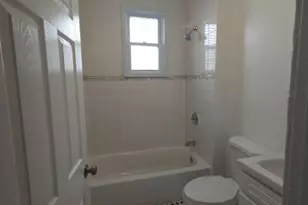 166 Goodwin Ave, Newark, NJ 07112 - Photo 9