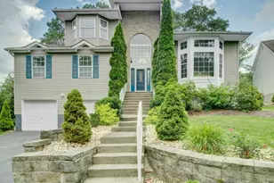 3 Eliot Ct, Roxbury Township, NJ 07852 - Photo 1