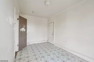 405 N 8th St, Prospect Park, NJ 07508 - Photo 27