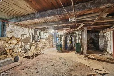 405 N 8th St, Prospect Park, NJ 07508 - Photo 29