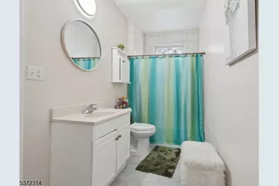 405 N 8th St, Prospect Park, NJ 07508 - Photo 15