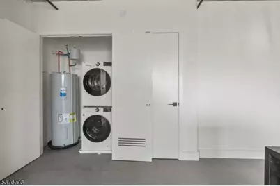 65 McWhorter #705, Newark, NJ 07105 - Photo 17