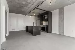 65 McWhorter, Newark, NJ 07105 - Photo 11