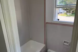 27 Roseland Ave, Roseland, NJ 07068 - Photo 11