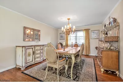 1466 Lamberts Mill Rd, Scotch Plains Township, NJ 07076 - Photo 9