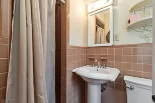 1466 Lamberts Mill Rd, Scotch Plains Township, NJ 07076 - Photo 19